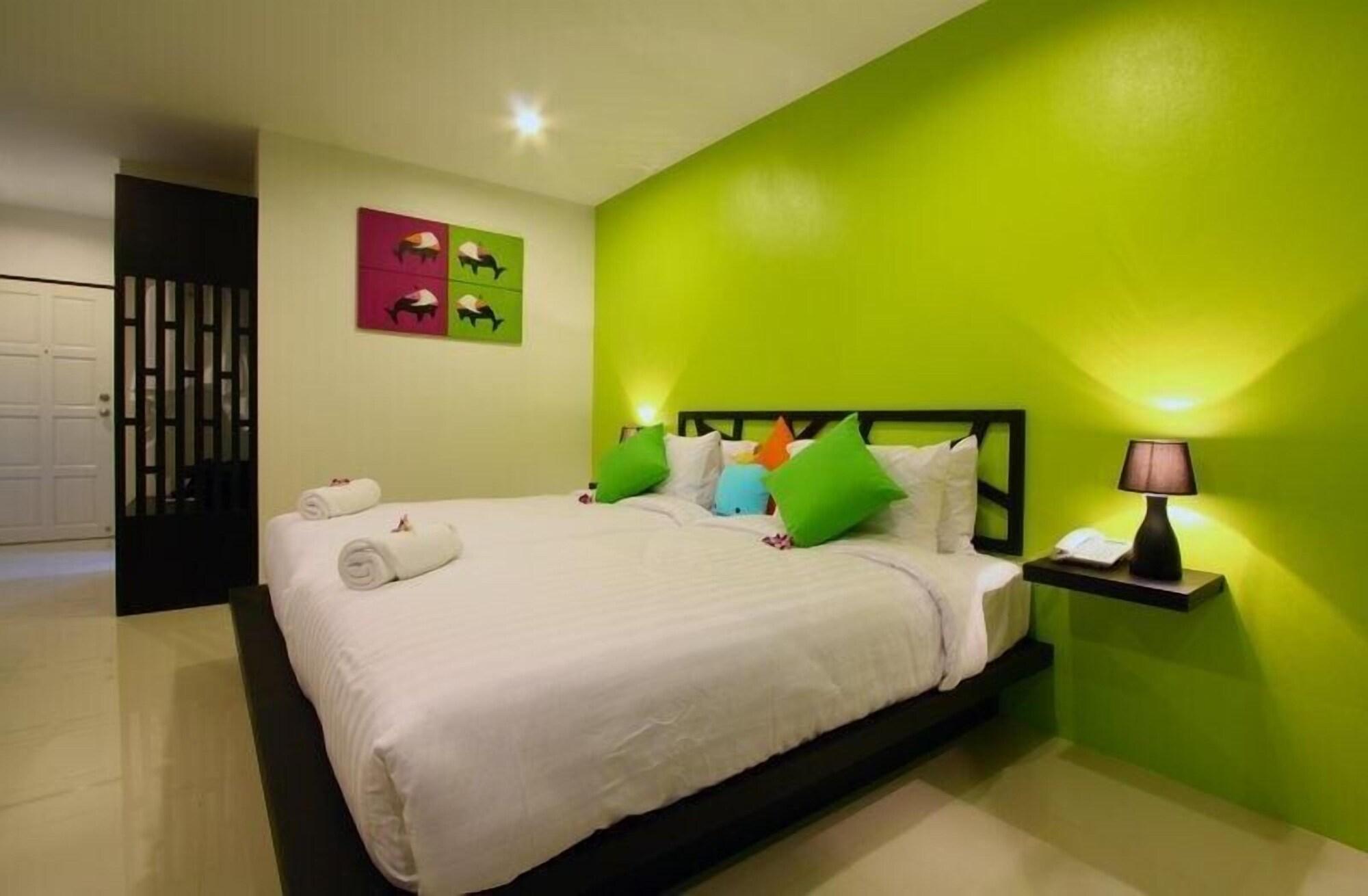 Sleep Whale Hotel Krabi town Exterior foto