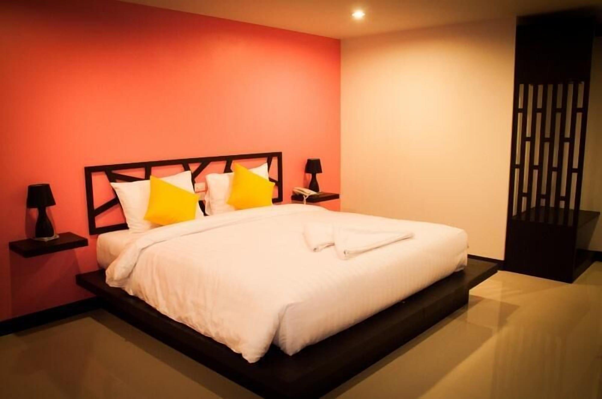Sleep Whale Hotel Krabi town Exterior foto